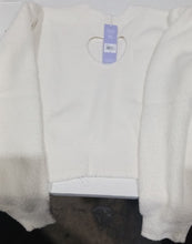 FLORENCE CLOUD HRT CUT SWEATER STYLE RFM0541