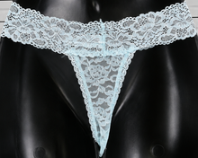 MAIDENFORM WOMEN'S LUXURIOUS LACE THONGS STYLE DMESLT-3