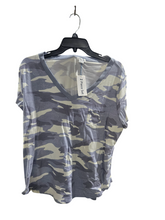 SPLENDID WOMENS JERSEY V-NECK TEE AND JOGGER 2 PC PJ SET STYLE R85D082